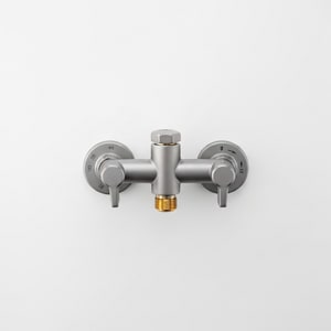Brass diverter